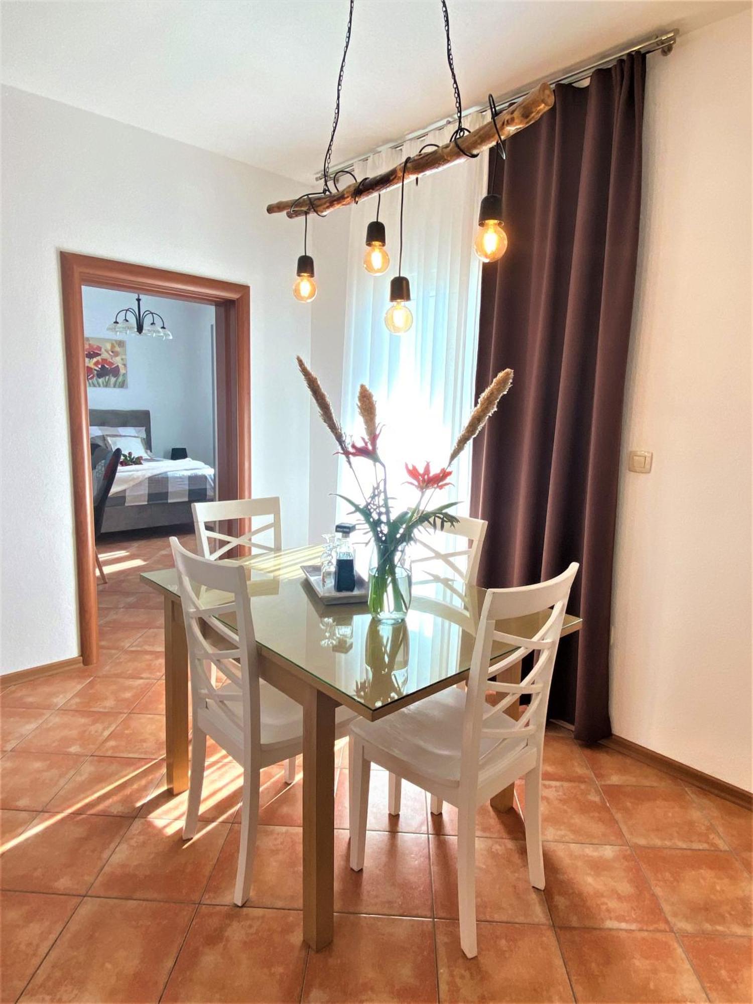 Apartments Tomi & Ivana Trogir Kültér fotó